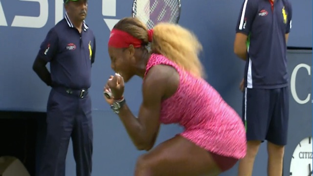 Serena Beats Ekaterina Makarova