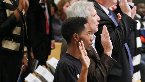 Rasheen Aldridge, sworn in as Ferguson Commissioner